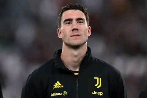 Mauricio Pochettino wants the £70m Juventus star at Chelsea. 5