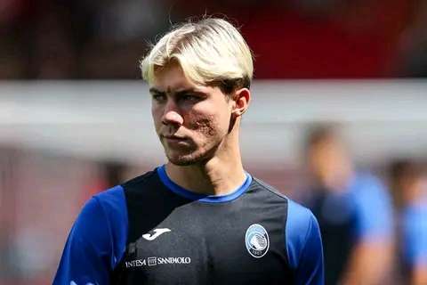 Rasmus Højlund to Manchester united agreement sealed for a fee worth €70m 9
