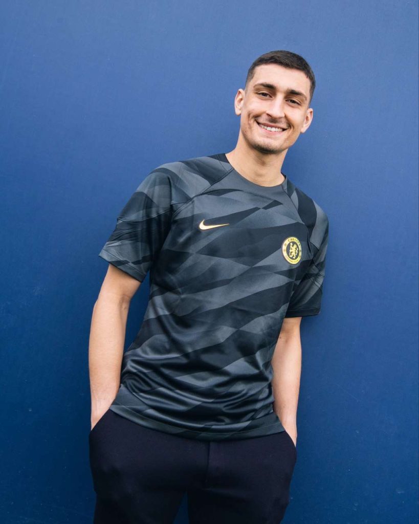 Chelsea confirm the signing of Djordje Petrovic. 2