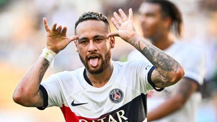 PSG and Al Hilal agree on a €90M transfer deal for Neymar. 1