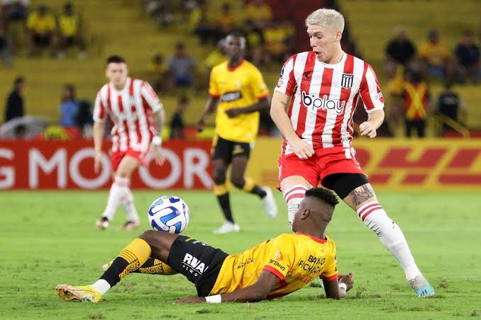 Sunderland resurrects interests for Benjamin Rollheiser. 2