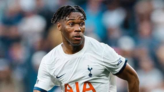 Who is Destiny Udogie? Age, Nationality, Playing style and more. 1