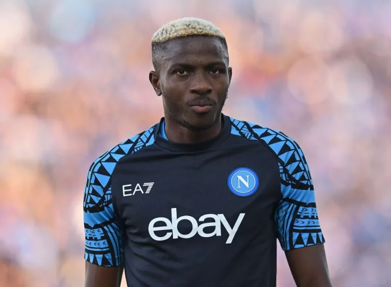 Victor Osimhen, a striker for Napoli, is now being pursued by Chelsea over their London rivals Arsenal 5