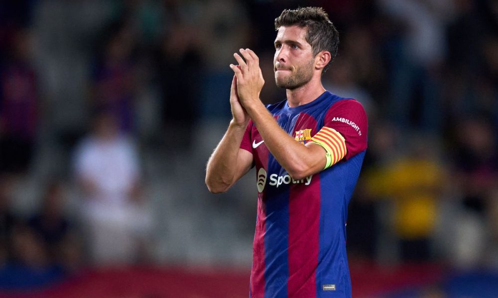 Sergi Roberto gives an emotional farewell to FC Barcelona. 25