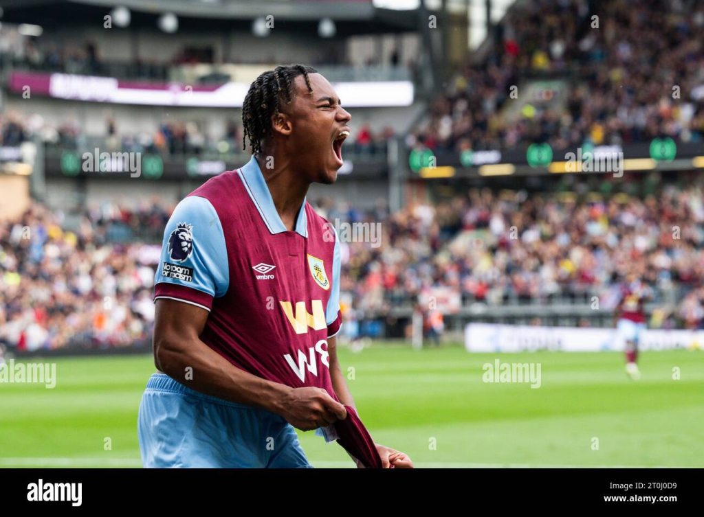 Tottenham complete the £30 million acquisition of Wilson Odobert on a five-year contract. 7