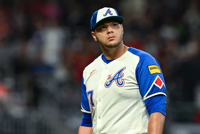 Braves Face Major Setback as Star Reliever Joe Jimenez Sidelined for a Year After Knee Surgery 7