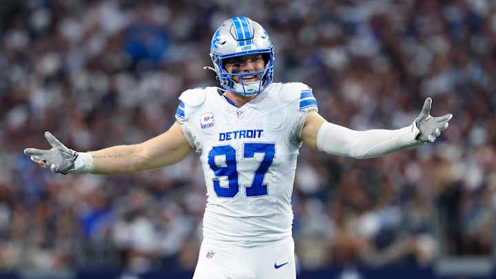 "Lions Roar to the Top: Aidan Hutchinson and Jared Goff Crack NFL’s Top 10 in Jersey Sales" 7