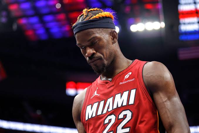 Jimmy Butler Accepts Deal with Phoenix Suns, Set to Depart Miami Heat 6