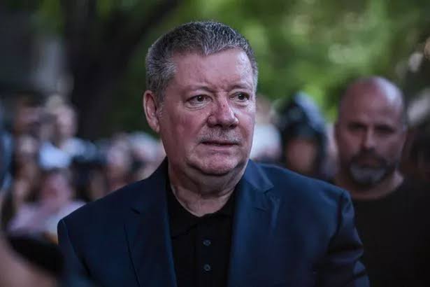 Liam Payne's Dad Allegedly Learned of His Death from One of the Men Facing Prosecution 5