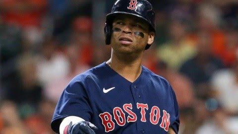 Boston Red Sox Make Major Statement on Rafael Devers’ Future: Potential $230 Million Deal on the Horizon 9