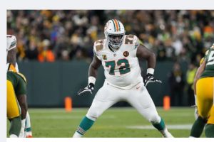 DOLPHINS IN CRISIS: STAR PLAYERS CUT, SALARY CAP NIGHTMARE LOOMS!. 1