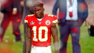 Tyreek Hill Breaks Silence: Reveals the Secret Strategy Behind His Move from the Chiefs to the Dolphins 1