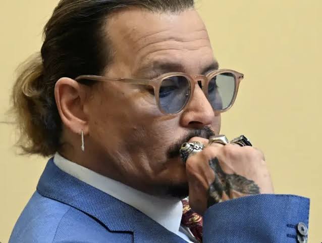 *"DEPP'S LEGACY: The Iconic Actor Announces Emotional Movie Record, Cementing His Place in Hollywood History!"* 8