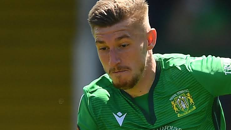 "MIDFIELD MAESTRO BACK HOME: Tom Knowles Set to Return to Walsall FC" 6