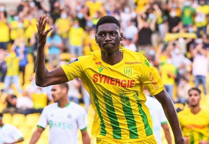 Officiel : Randal Kolo Muani fait son grand retour au FC Nantes dans un transfert sensationnel 6