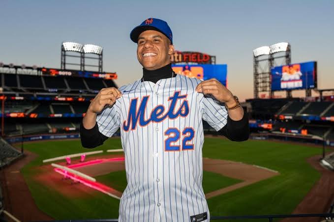 BREAKING: Cincinnati Reds Stun MLB with Blockbuster Signing of Superstar Outfielder Juan Soto in $95.6 Million Deal 10